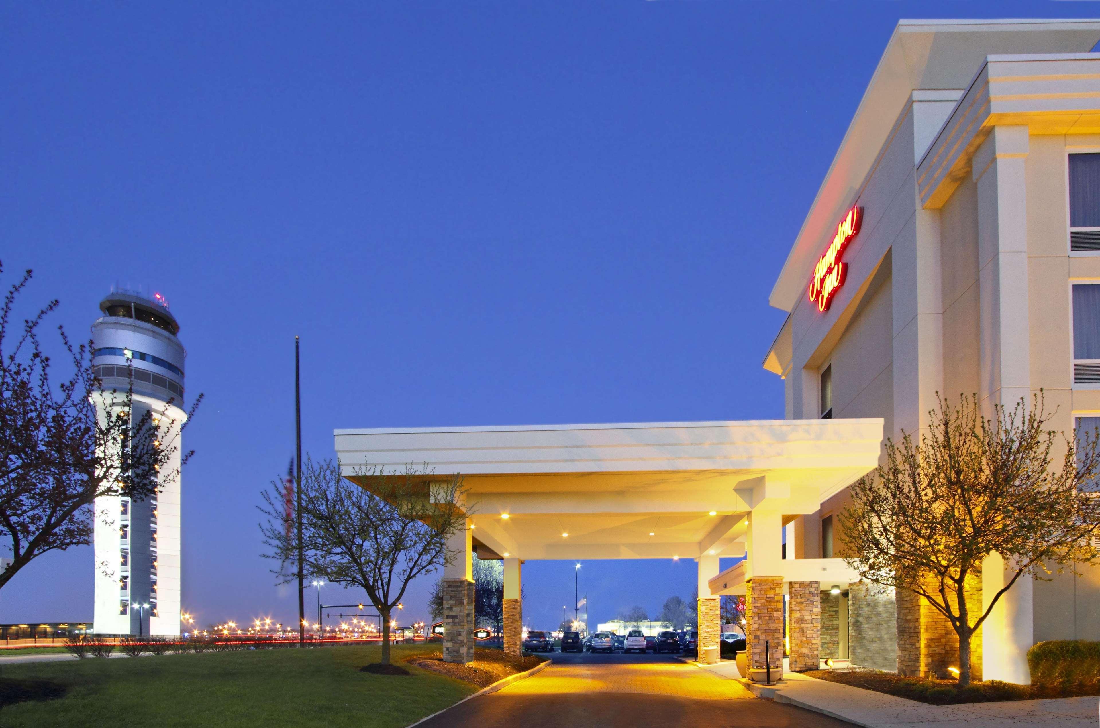 Hampton Inn Columbus-International Airport Gahanna Exterior foto