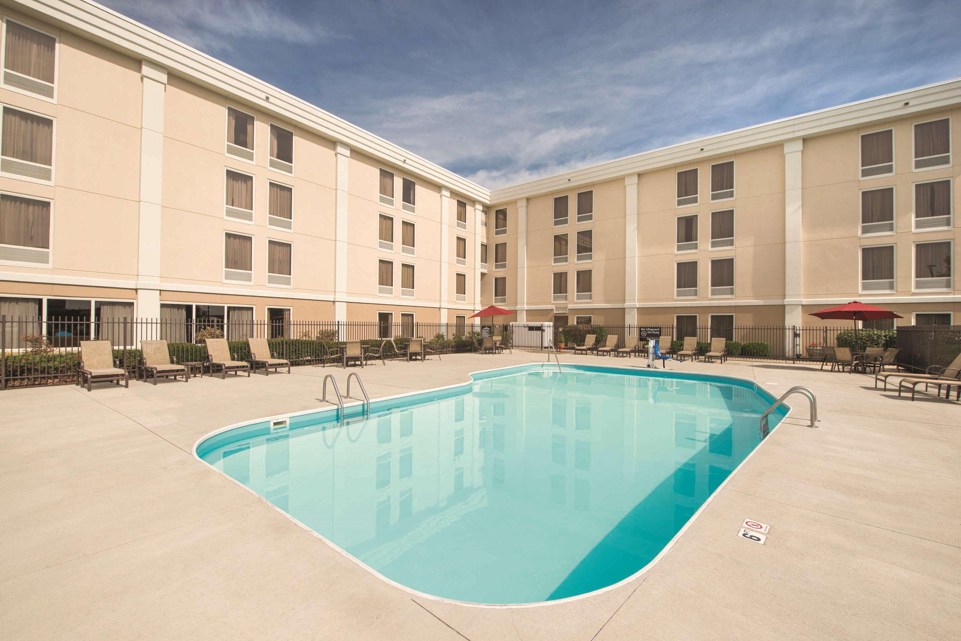 Hampton Inn Columbus-International Airport Gahanna Exterior foto